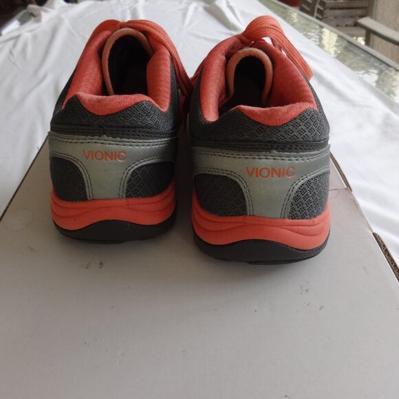 Vionic Venture women's size 10 sneakers Dark Grey mesh with orange laces & trim - Picture 4 of 13